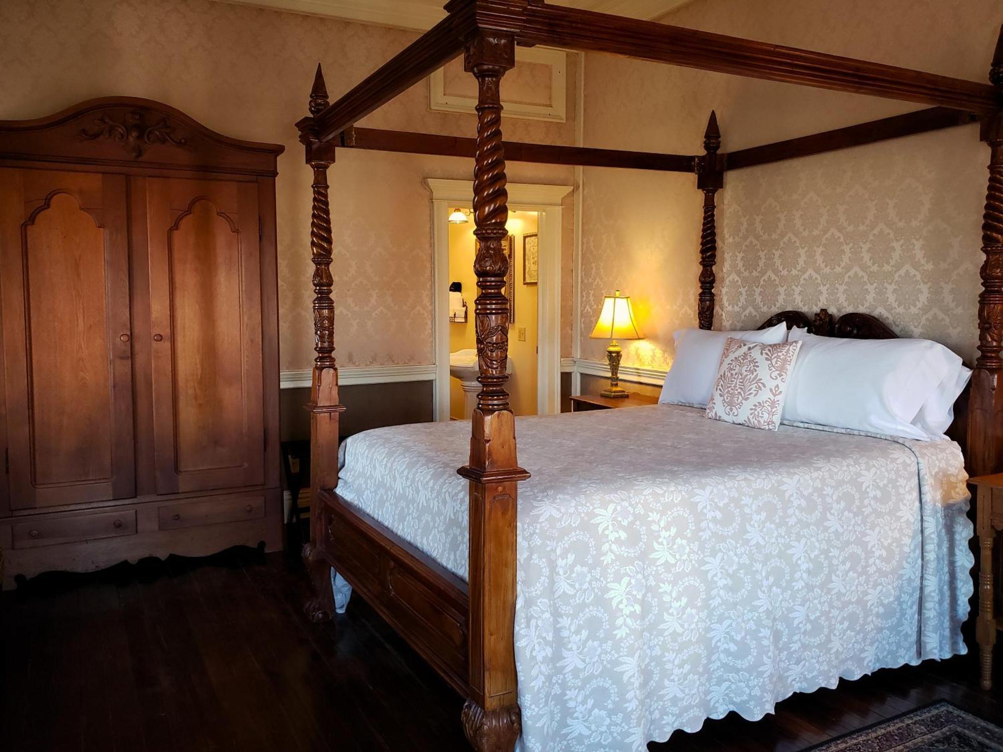 Iron Horse Hotel Blackwater ภายนอก รูปภาพ