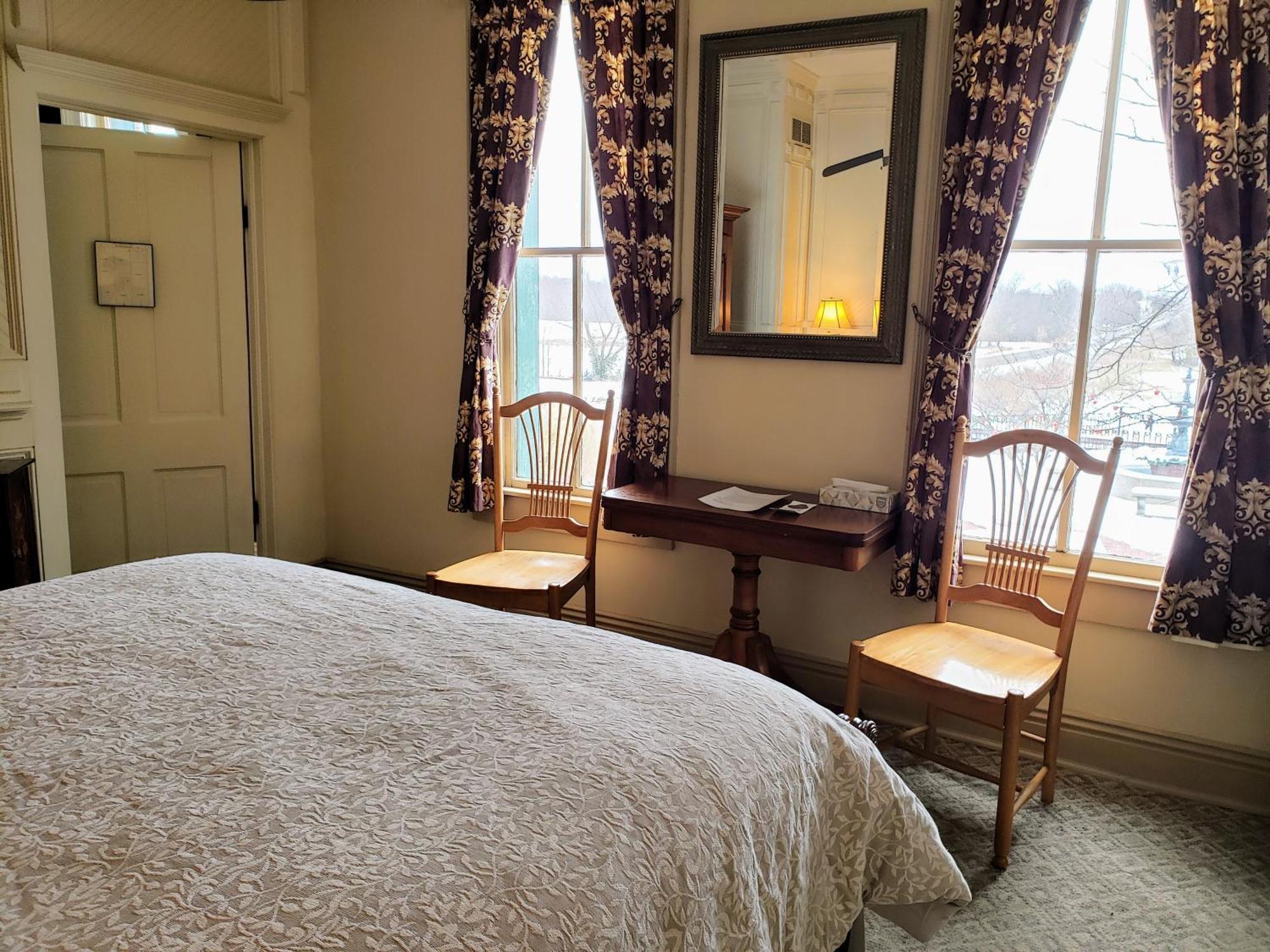 Iron Horse Hotel Blackwater ภายนอก รูปภาพ