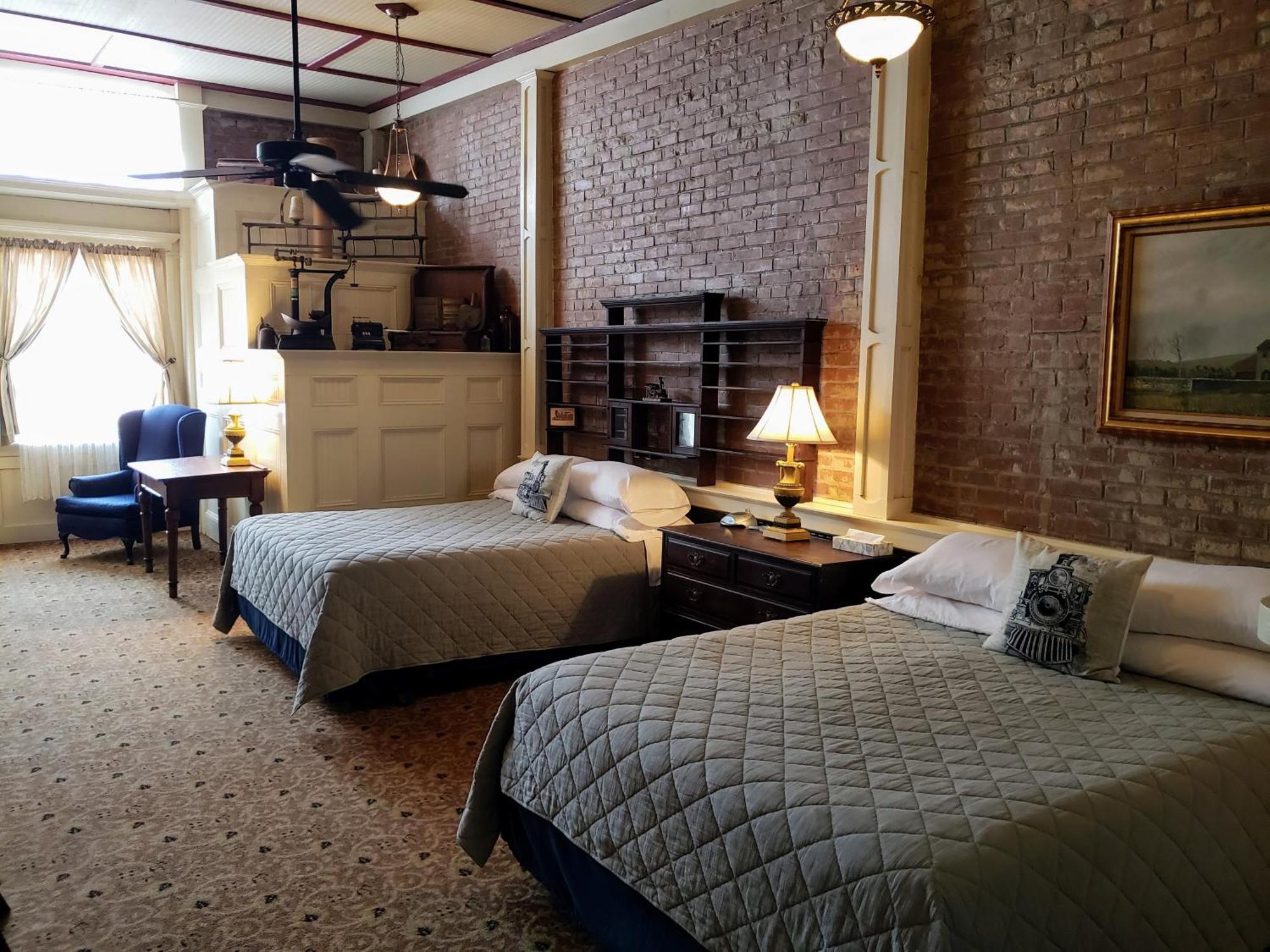 Iron Horse Hotel Blackwater ภายนอก รูปภาพ